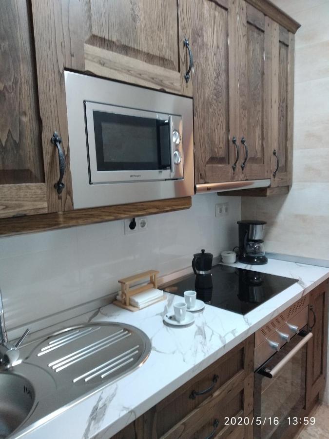 Casa Miguel Y Petra Villa Peal De Becerro Dış mekan fotoğraf