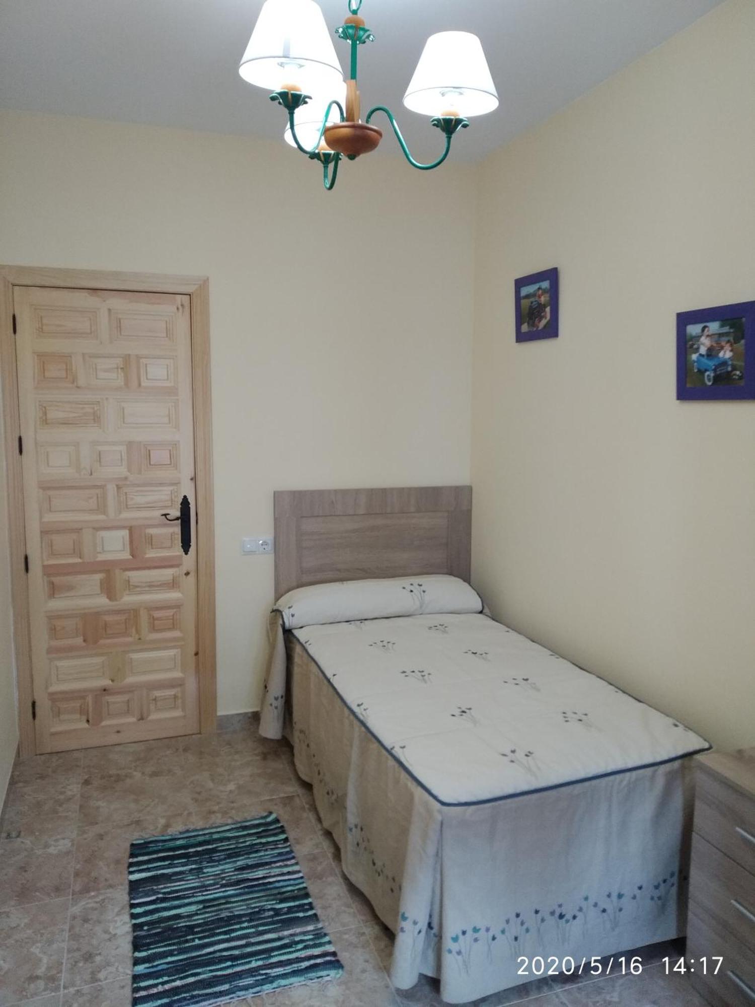 Casa Miguel Y Petra Villa Peal De Becerro Dış mekan fotoğraf